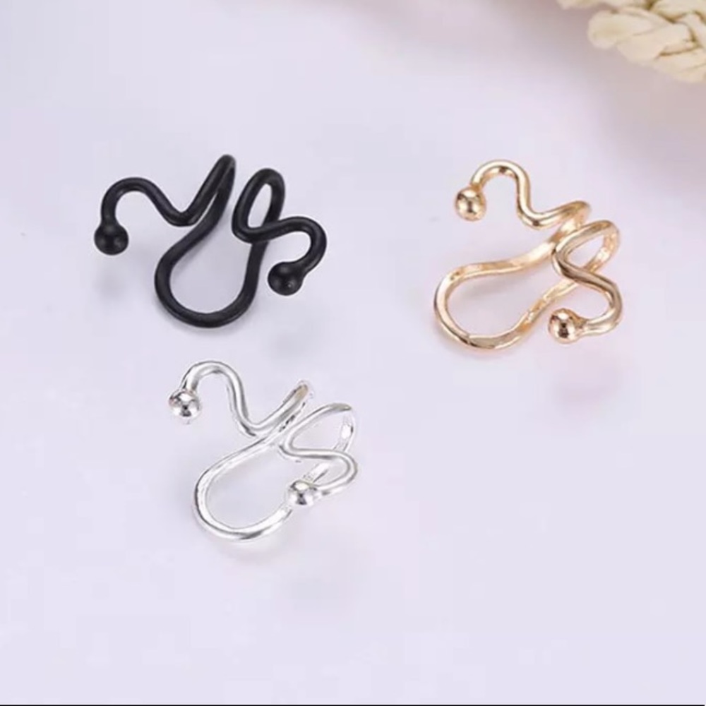 ⚜️[𝟯/$𝟭𝟴]⚜️Gold Cuff Simple Wrap Earring NEW - Picture 7 of 10